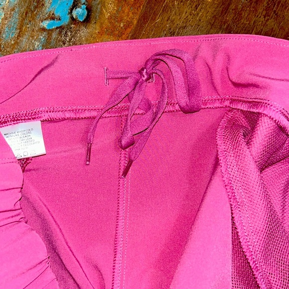 Reel Legends Offshore Performance Outfitters shorts - Picture 8 of 8